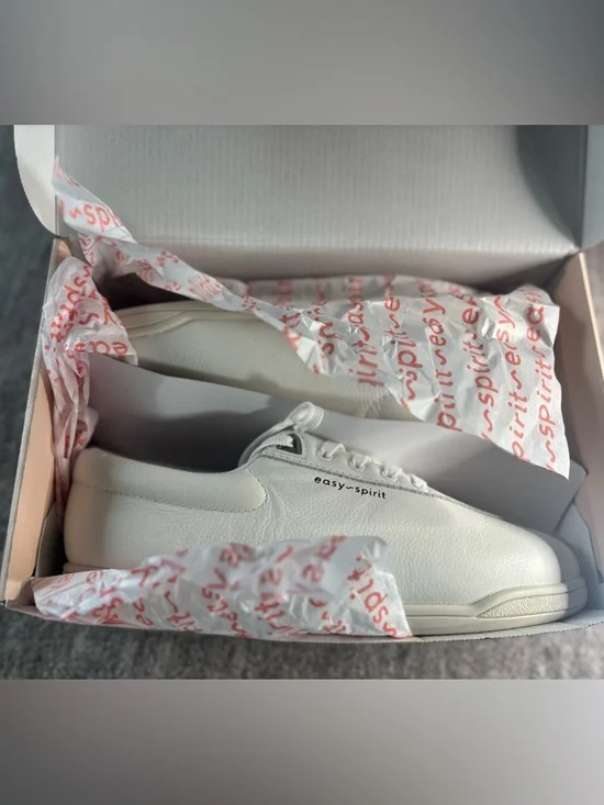 Women’s Easy Spirit AP1 Walking Shoes Size 8 - Picture 9 of 10